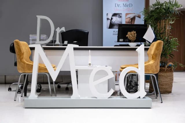 Dr. MED