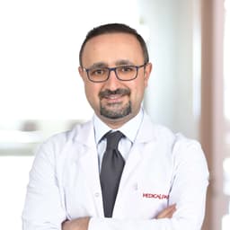 Dr. Akif Arslan