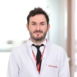Dr. Kamil Canpolat