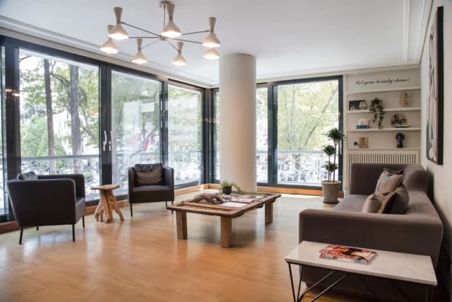 Happy Esthetic Clinic