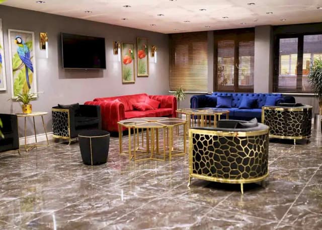 Op. Dr. Serif Yavuz's Private Practice